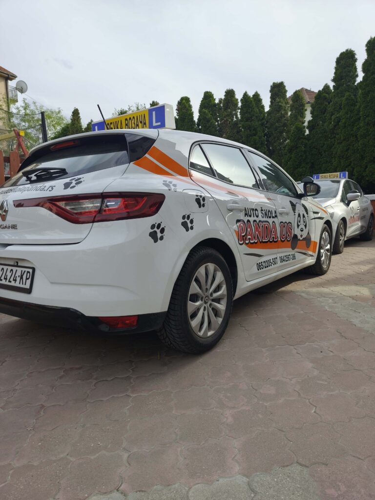 Auto skola Panda Beograd-Reno megan