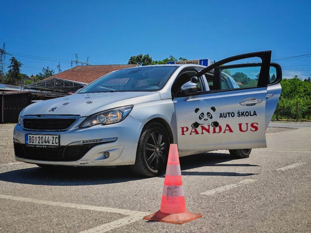 Kako naučiti parkiranje bez nervoze